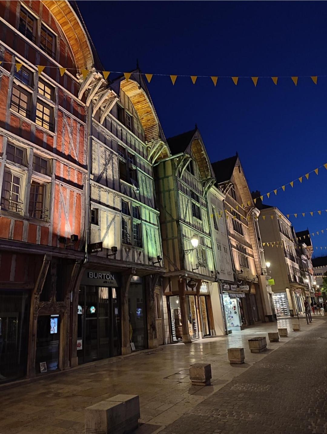 Appartement Cosy Tout Confort Troyes Buitenkant foto